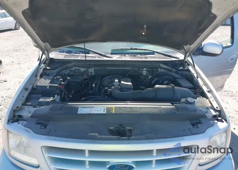 2002 Ford F-150 Xl/Xlt z USA, uszkodzony, nr VIN 1FTRF17202NB02665